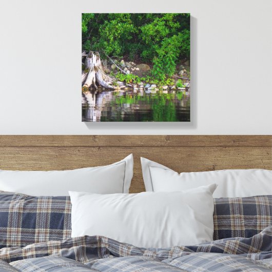 Groene reflecties canvas afdruk (Insitu (Slaapkamer))