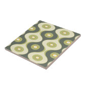 Groene retrorecurves en ovalen tegeltje (Zijkant)