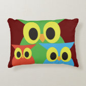 Groene, rode en blauwe uilen accent kussen (Voorkant)