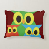 Groene, rode en blauwe uilen accent kussen (Achterkant)