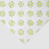 Groene rozen op wit tissuepapier (Detail)