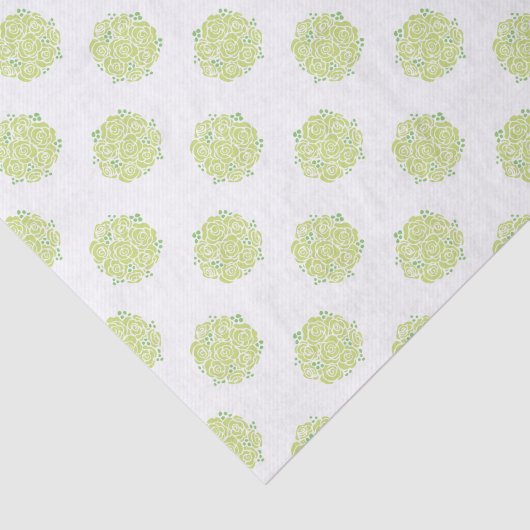 Groene rozen op wit tissuepapier (Detail)
