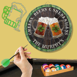 Groene Rustic Wood Cheers Beers and Shenanigans Dartbord