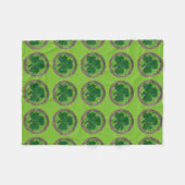 Groene schamsteen op Keltische knots fleece Blanke Deken (Voorkant (Horizontaal))