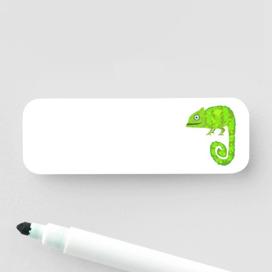 Groene schattige kameleon naamplaatje (In situ)