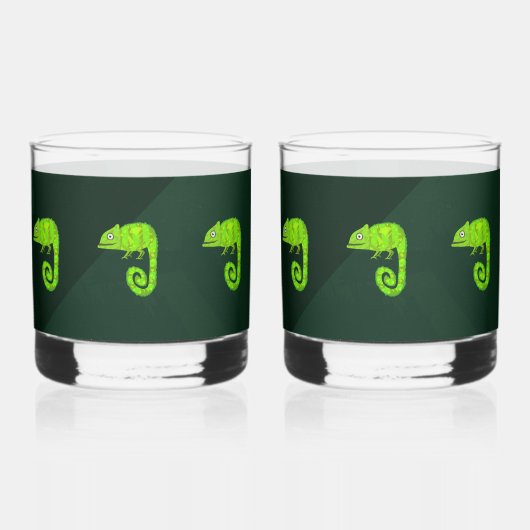 Groene schattige kameleon whisky glas (Achterkant)