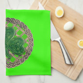 Groene shamrock on Celtic Knots Kitchen Towel Theedoek (Quarter Fold)