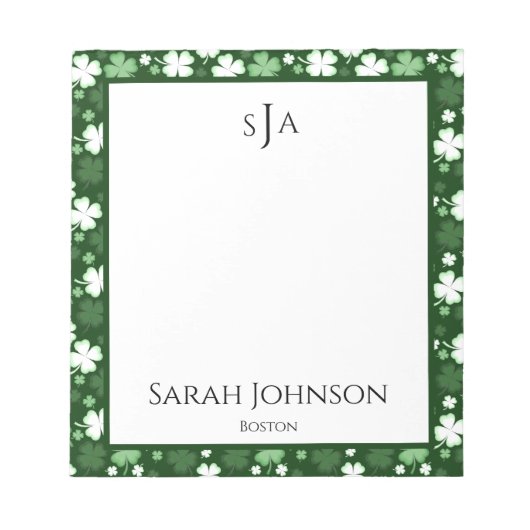 Groene Shamrock, St. Patrick's Day Monogram Notitieblok (Voorkant)