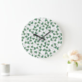 Groene Shamrocks Ditsy Pattern op White Wall Clock Grote Klok (Huis)