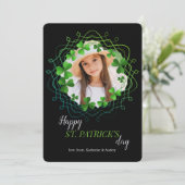 Groene Shamrocks-fotokaart Feestdagenkaart (Staand voorkant)