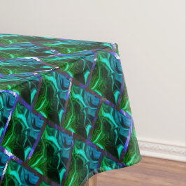 Groene smaragden en krommen onder nikkelrooster tafelkleed