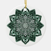 Groene Sneeuwvlok op wit Keramisch Ornament (Voorkant)