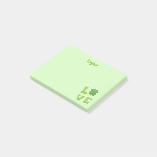 Groene St. Patrick's Love blokletters Post-it® Notes (Schuin)