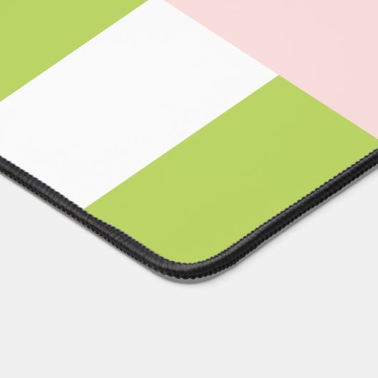 Groene strepen, lijnen, streeppatroon, Jouw naam Bureaumat (Hoek)