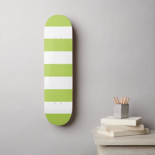 Groene strepen, witte strepen, gestreept patroon persoonlijk skateboard (Muurkunst)
