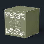 Groene Talavera-tegels Spaanse stijl feestelijke b Bedankdoosjes<br><div class="desc">Iedereen houdt van een feestje! Deze collectie is een verbluffende mix van elegantie en cultureel erfgoed, geïnspireerd door de traditionele Mexicaanse Talavera-tegelpatronen. De aards geolivegroene Terracotta-bloemrand straalt verfijning en een vleugje feestelijke charme uit, waardoor het perfect is voor uw Spaanse of Mexicaanse themafeest. Of u nu een groot feest geeft...</div>