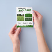 Groene Tegels - Verzorging van gazons Flyer (Hand)