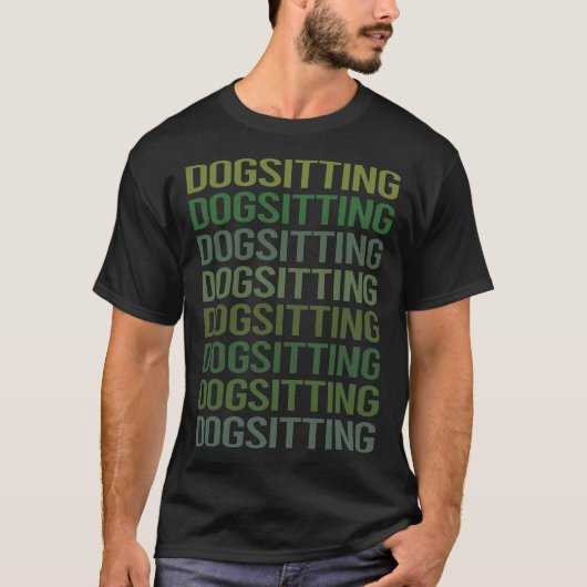Groene Tekst Hond Zittend T-shirt (Voorkant)