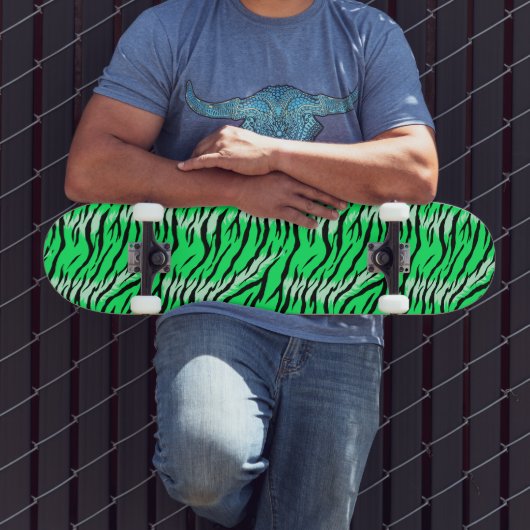 Groene Tijger Dier Huid Patroon Ontwerp Persoonlijk Skateboard (Buiten 3)