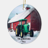 Groene Tractor en Rode Schuur Keramisch Ornament (Links)