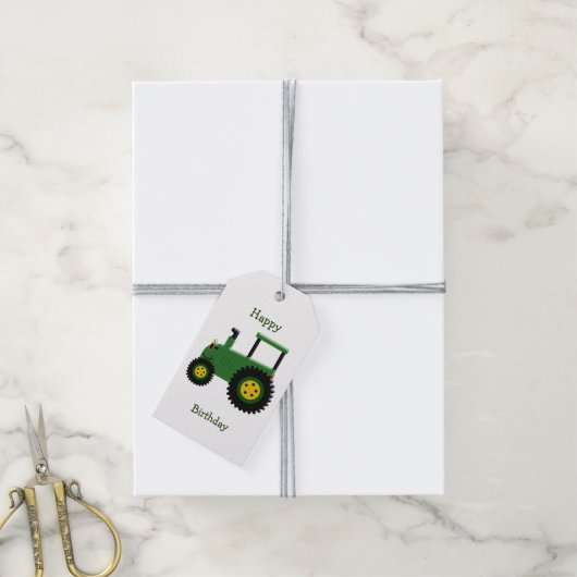 Groene tractor ontwerp gepersonaliseerde verjaarda cadeaulabel (Met Touw)