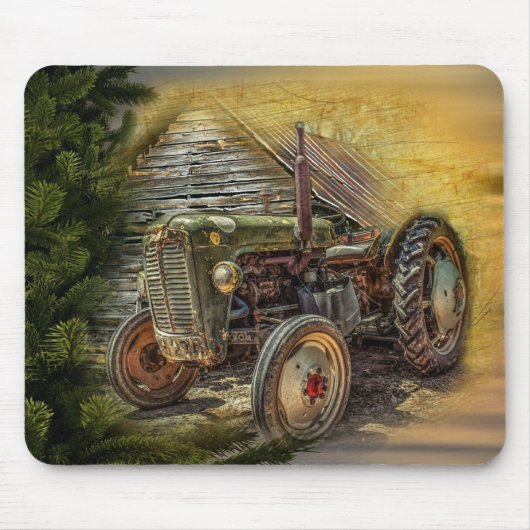 groene tractor Rustic Old Barn Muismat (Voorkant)