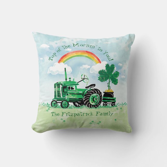  groene tractor Shamrock Voeg familienaam toe Kussen (Voorkant)