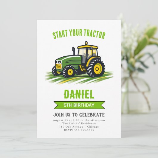 Groene Tractor Verjaardagsfeestuitnodiging Kaart (Staand voorkant)