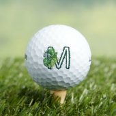 Groene Tropische Bladeren Monogram M Golfballen (Insitu Shirt)