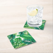 Groene tropische palmbananenmonstera lekt kartonnen onderzetters (Insitu)