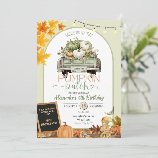 Groene Truck Herfst Bladeren Pompoen Patch Verjaar Kaart (Staand voorkant)
