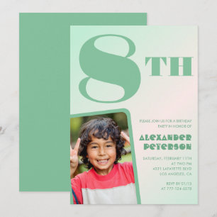 Groene uitnodigingen voor 8e verjaardag Kleurrijke