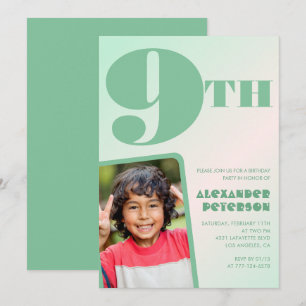 Groene uitnodigingen voor 9de verjaardag Kleurrijk