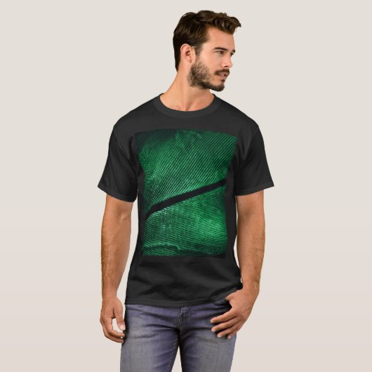 Groene veer, mooie patroontextuur. t-shirt (Voorkant volledig)