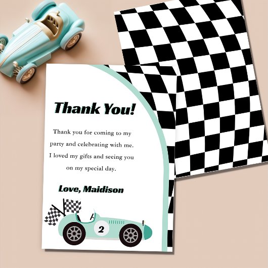 Groene verjaardagskaart bedankt voor raceautothema kaart