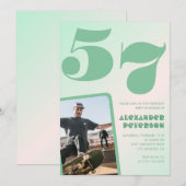 Groene verloop 57e verjaardagsuitnodigingen Jongen Kaart (Voorkant / Achterkant)