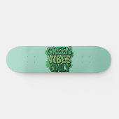 Groene vibes alleen St. Patrick's Day Persoonlijk Skateboard (Horizontaal)