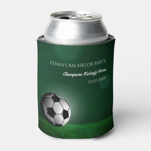 Groene Voetbal Verjaardag / Bachelor Feest Blikjeskoeler (Blikje Voorkant)