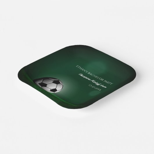 Groene Voetbal Verjaardag / Bachelorfeest Papieren Bordje (Gebogen)