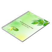 Groene voorjaarsachtergrond met vlinder notitieboek (Linkerzijde)