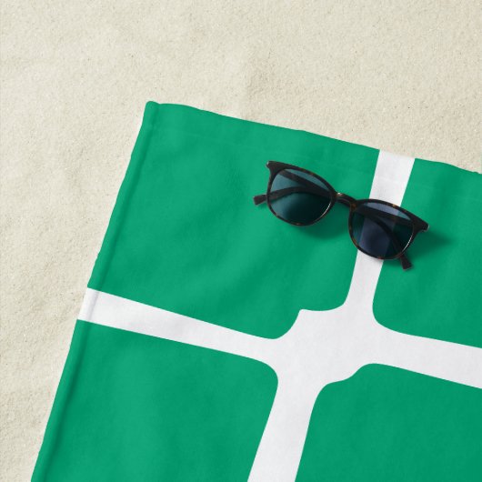 Groene vormen Vierkantjes Vet asymmetrisch Strandlaken (In situ)