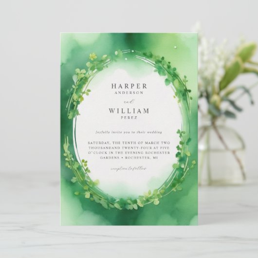 Groene waterverf klaverkrans bruiloft kaart (Staand voorkant)