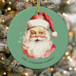 Groene  Waterverf Sinterklaas Kerstmis Keramisch Ornament<br><div class="desc">Vier het feestelijke seizoen met ons Green  Waterverf Santa Claus Keramisch Ornament! Dit charmante ornament heeft een nostalgisch Santa Claus-ontwerp tegen een stijlvolle,  solide achtergrond,  dat  charme combineert met moderne flair. Perfect voor het toevoegen van een feestelijke touch aan uw kerstboom. Personaliseer dit aangepaste ontwerp met uw eigen familienaam.</div>