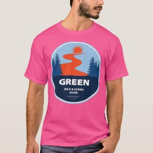 Groene wilde en Schilderachtig rivier T-shirt