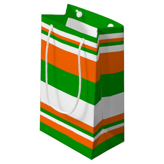 Groene, witte en Oranje strepen Klein Cadeauzakje (Voorkant Gekanteld)