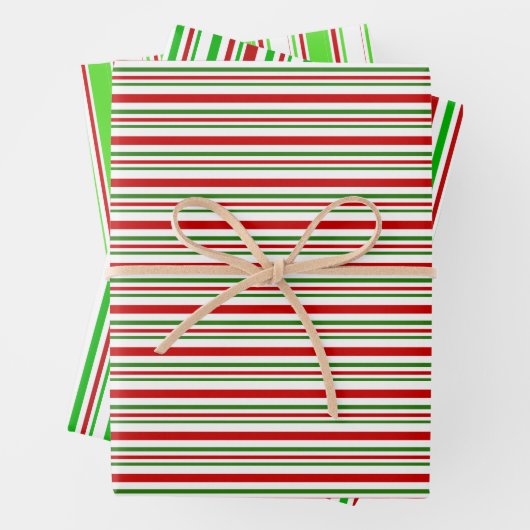 Groene, witte, rode, met kerstmis gekleurde lijnen inpakpapier vel (In situ)