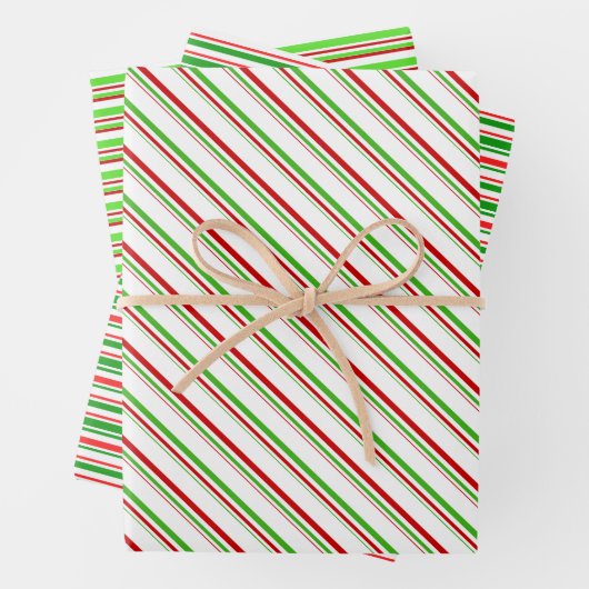 Groene, witte, rood gekleurde kerststijlstrepen inpakpapier vel (In situ)