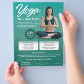 Groene Yoga Klasse Flyer (Hand)