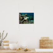Groene zeeschildpad na rusten tussen koraalrif |  poster (Keuken)