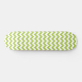 Groene zigzag, Groene Chevron, Geometrisch Patroon Persoonlijk Skateboard (Horizontaal)